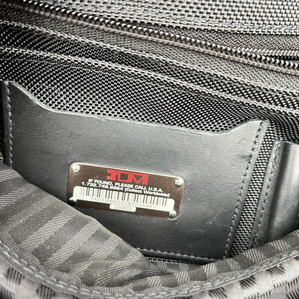Tumi Medium Trip 2 Wheeled Black Garment Bag